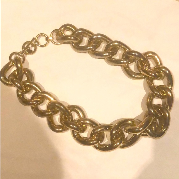 Banana republic gold chain necklace